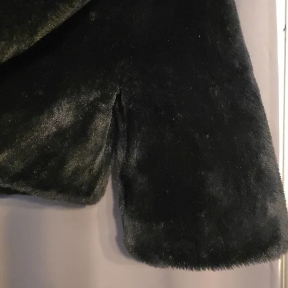 VTG Borgana Deluxe Women's Fur?Cape Style Cropped Coat Glamourous USA Sz M? EUC - Picture 6 of 10